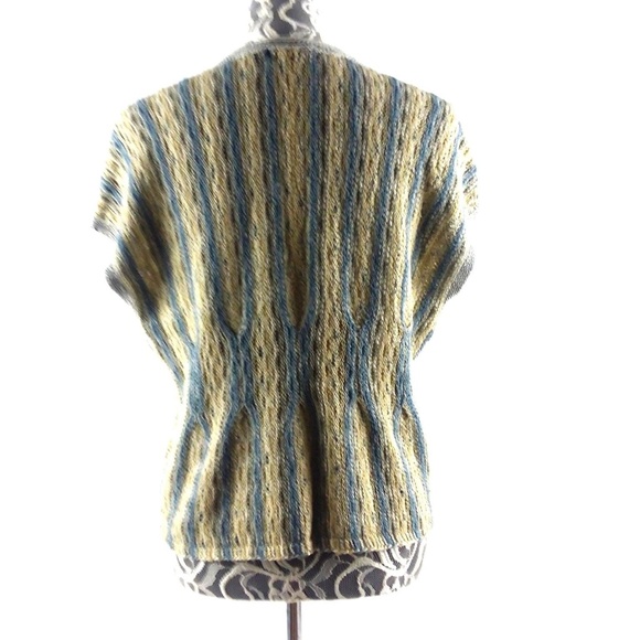 NIC + ZOE Fitted Knit Sweater Vest - Picture 3 of 8